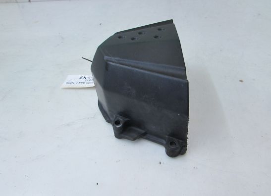 Engine cover front spocket Suzuki GSX R 1000