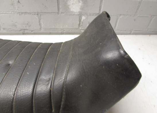 Zadel Suzuki GSX 550 EF