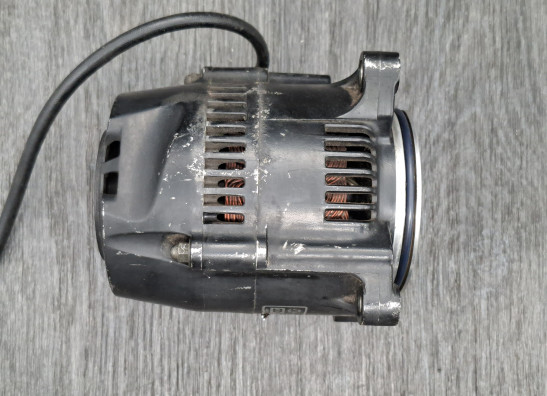 Dynamo Yamaha FZ 750