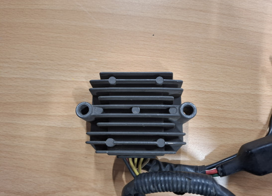 Regulator rectifier  Honda CBR 1000 F
