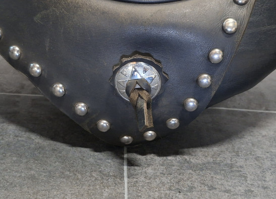 Zadel Harley Davidson FLSTF Fat Boy Lo