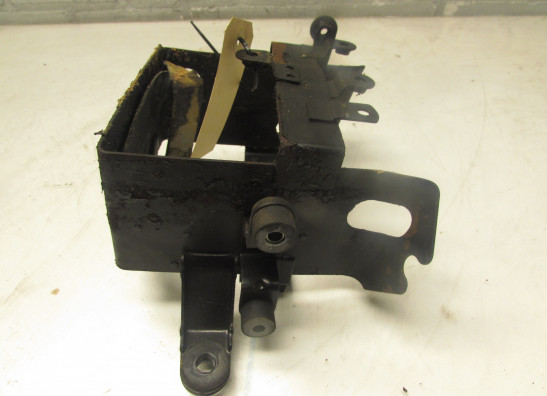 Batterie befestigung Suzuki GSX F 1100