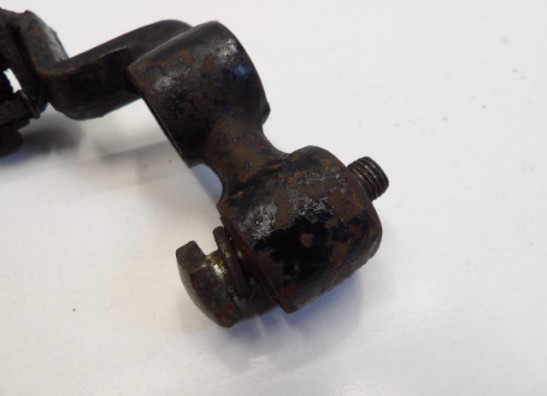 Voetsteun links Suzuki GS 550