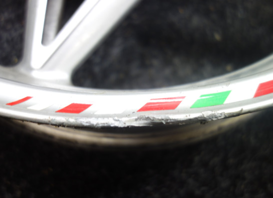 Front Wheel MV Agusta 750 Brutale