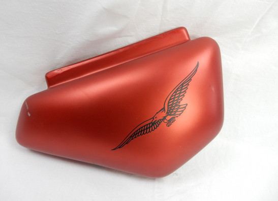 Cowl left small Moto Guzzi California 3