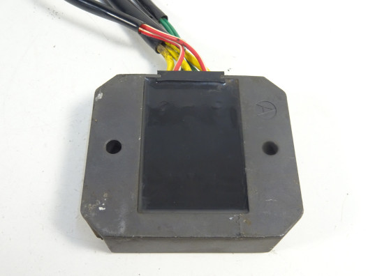 Spanningsregelaar KTM 690 Duke 4