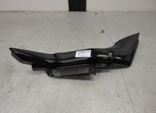 Cowl left small Suzuki M 1800 Intruder