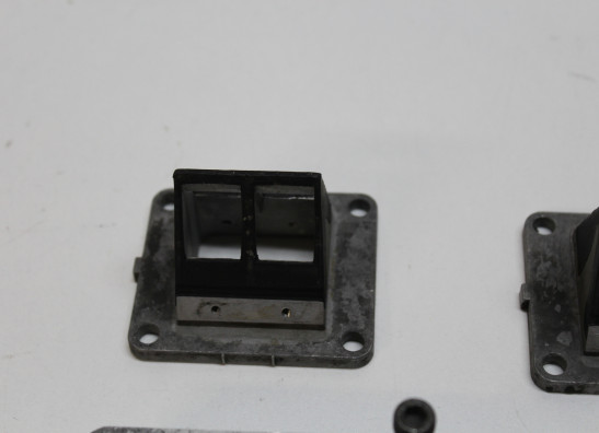 Inlaatspruitstuk Yamaha RD 500 LC