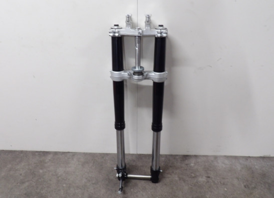 Voorpoten compleet KTM 690 SMC