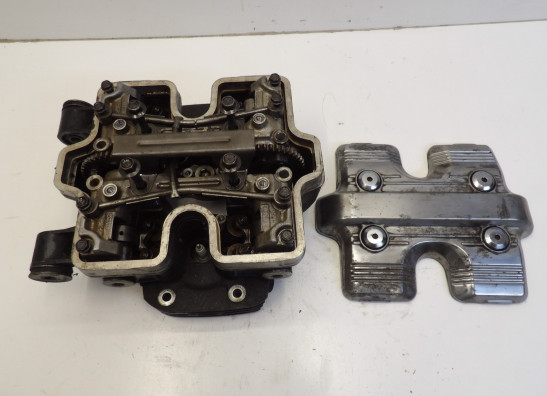 Cylinder head Honda VF 700  750 C Magna