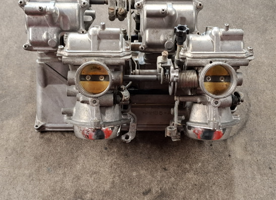 Carburetor assy Honda VF 1000 F
