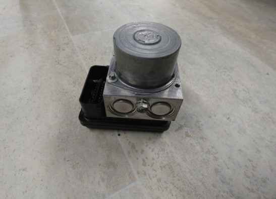 ABS pomp KTM 125 Duke