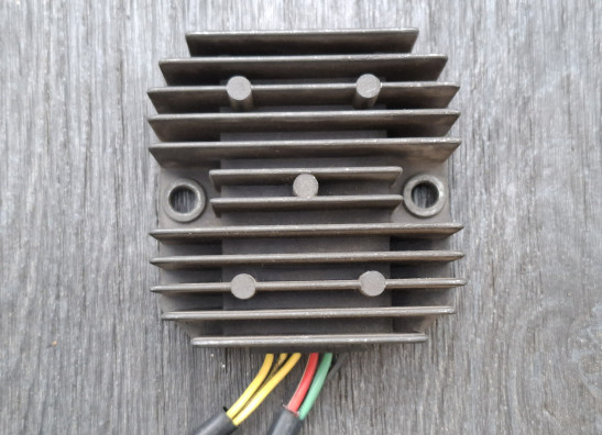 Spanningsregelaar Honda NX 650 Dominator