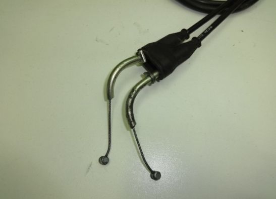 Throttle cable Suzuki DR 800