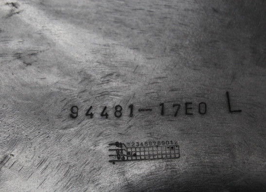 Seiten verkleidung links Suzuki GSX R 750