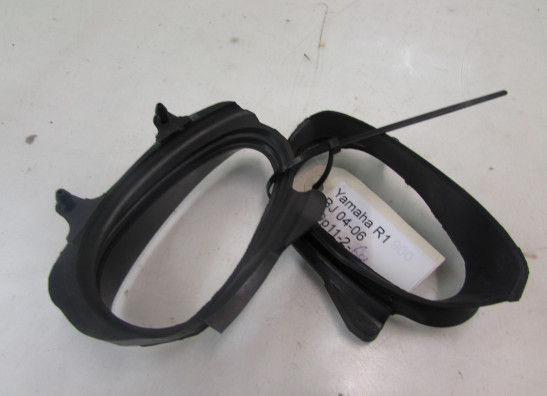 Air intake center Yamaha YZF R1