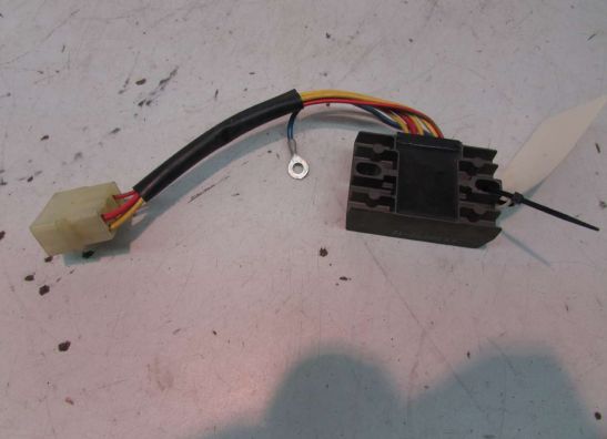 Regulator rectifier  Aprilia RS 250