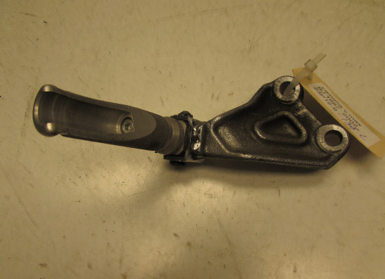 Fussrastetrager vorne links Yamaha V max