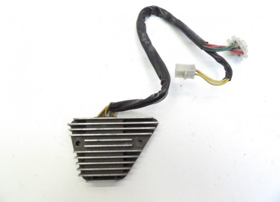 Regulator rectifier  Honda VF 700  750 C Magna