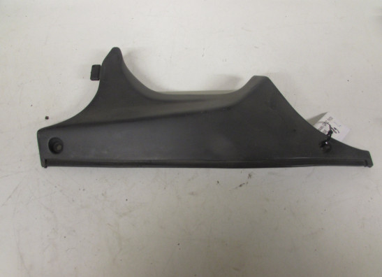 Cowl inside upper Kawasaki GPZ 1100