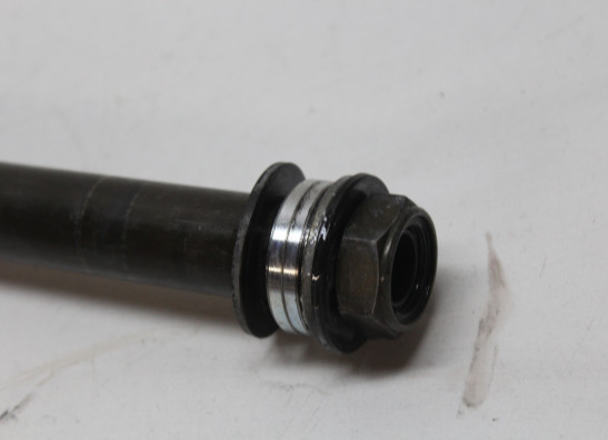 Rear axle Yamaha FZ6