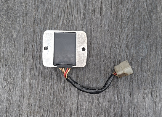 Spanningsregelaar Yamaha RD 350 LC