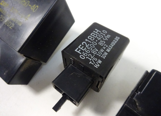 Relais unit Yamaha FZ8