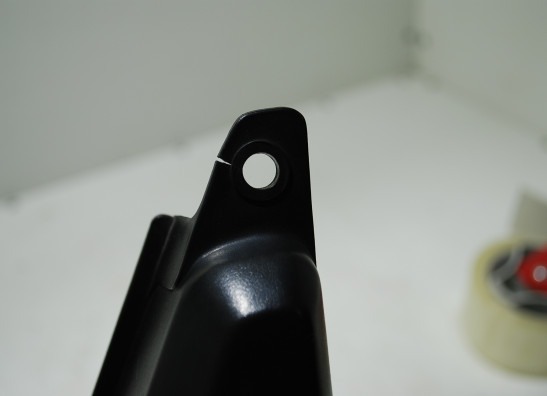 Cowl left rear Yamaha FAZER 600