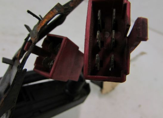 Fuse box Honda CBR 1000 F