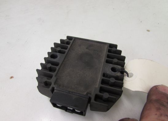 Spanningsregelaar Yamaha YZF R1