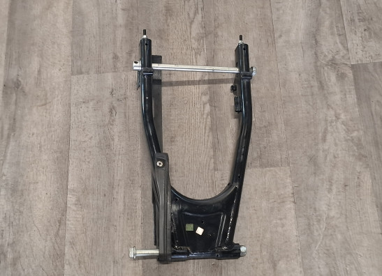 Achterbrug Royal Enfield Interceptor 650