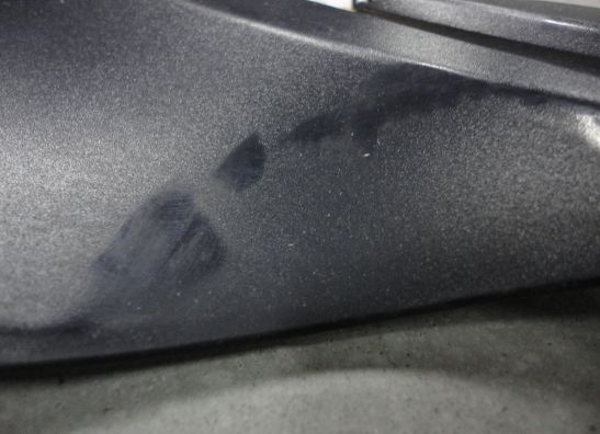 Seitenverkleidung rechts klein Suzuki GSR 750