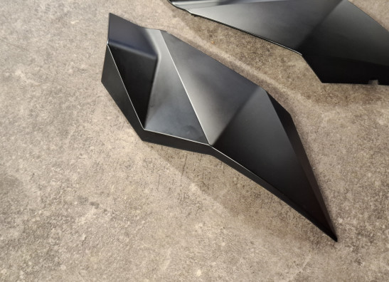 Linker zijkuip klein KTM 990 Superduke