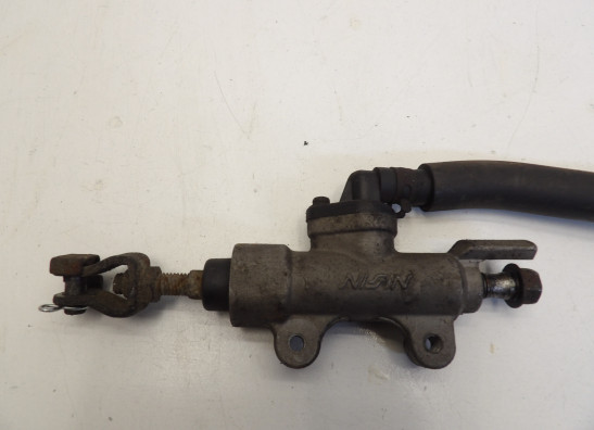 Rempomp achter Honda Deauville 650 - 700