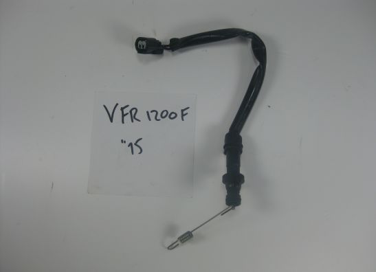 Rempomp achter Honda VFR 1200