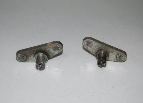 Voetsteun links Moto Guzzi California EV