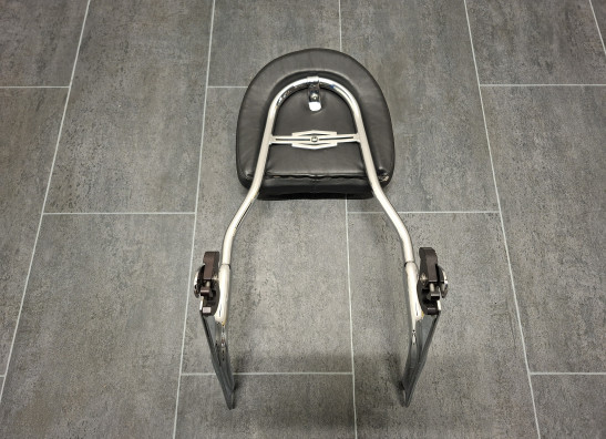 Rugsteun sissybar Harley Davidson FLSTN Deluxe