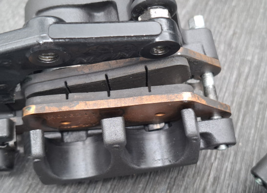 Brake calipers front Kawasaki Ninja 650