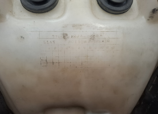 Zadel Honda VF 1000 F