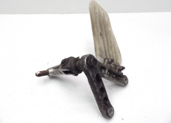 Fussrastetrager vorne rechts Honda CBR 400 RR