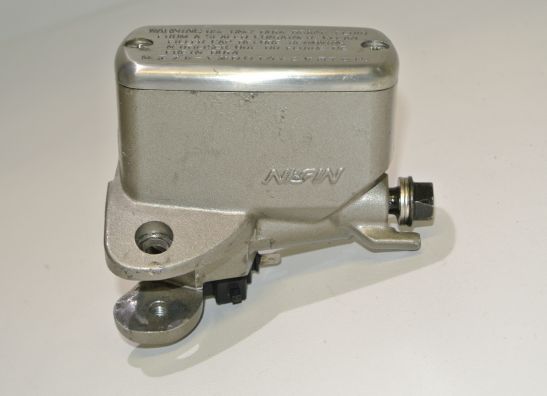 Bremszylinder vorne Honda ST 1300 Pan European