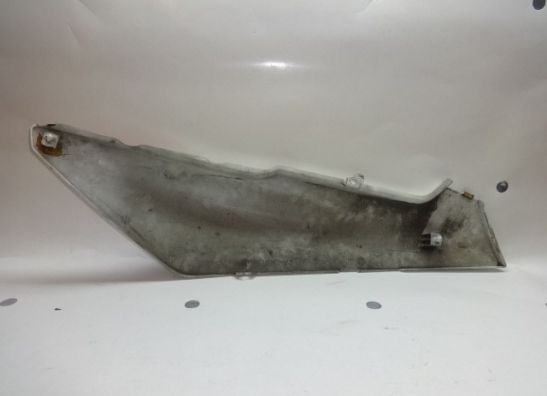 Cowl rear right Yamaha FZR 1000