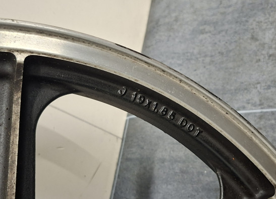 Front Wheel Kawasaki LTD 550