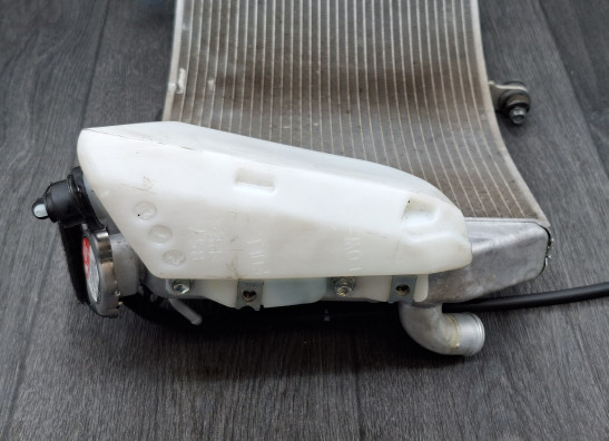 Radiateur Yamaha MT 10