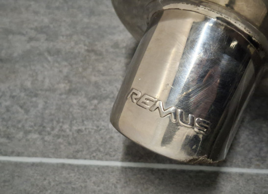 Uitlaat Honda CBR 900 RR