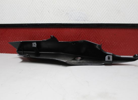 Cowl left rear Suzuki GSX R 750