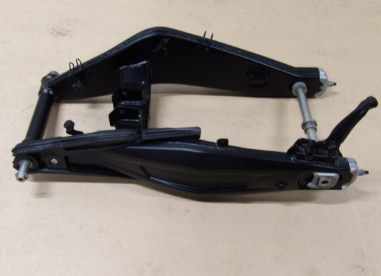 Achterbrug Triumph Trident 660 2021-2023