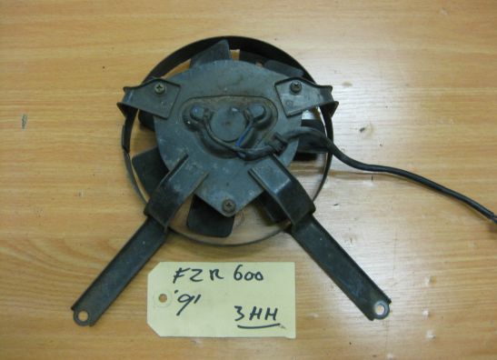 Ventilator Yamaha FZR 600