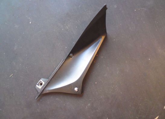 Cowl inside upper Yamaha YZF R1