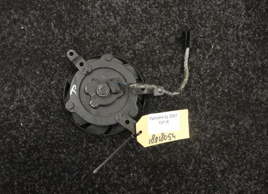 Ventilator Yamaha YZF R6